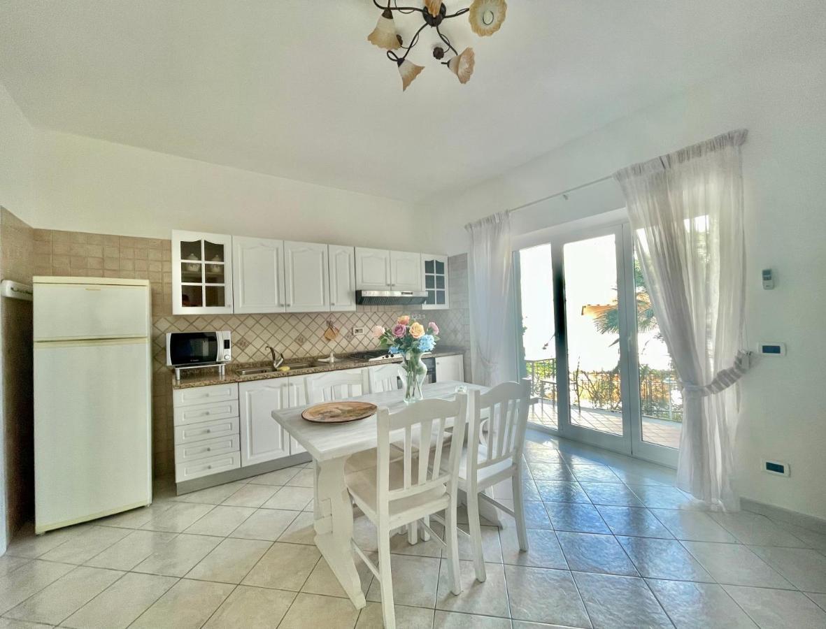 Casa Vacanze Mariafrancesca 이스키아 외부 사진